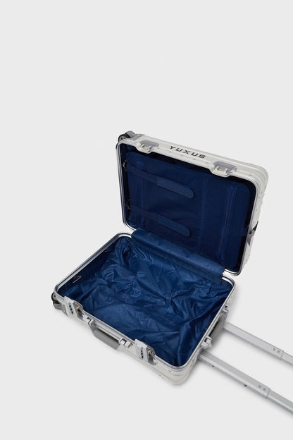 SILVER "VOYAGER" SUITCASE