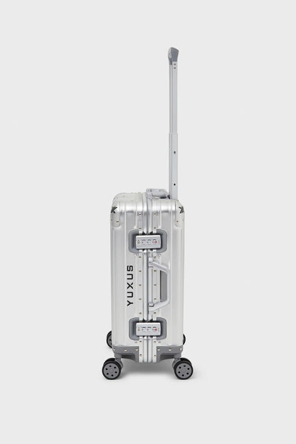 SILVER "VOYAGER" SUITCASE