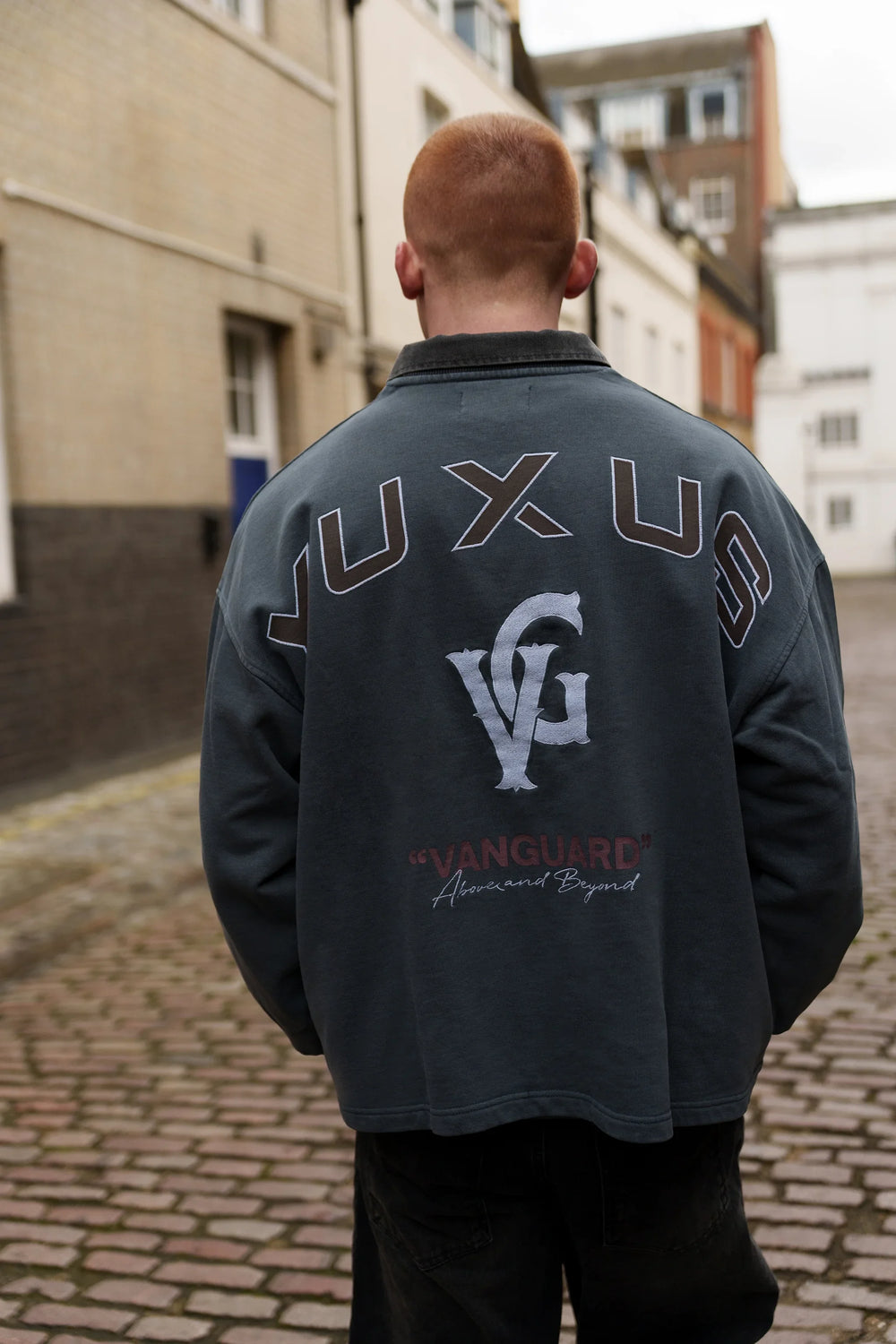 WHEEL "VANGUARD" CREWNECK