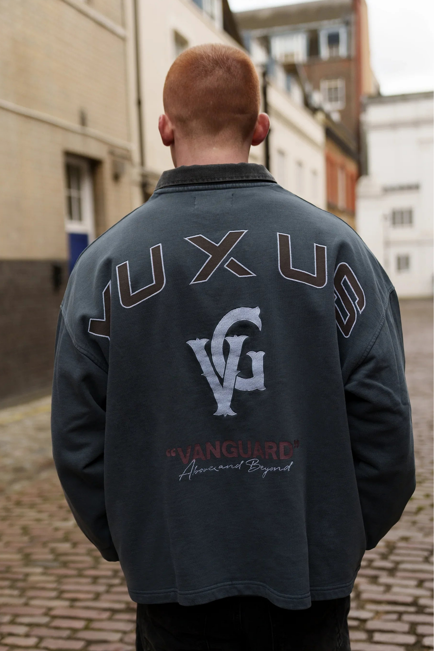 WHEEL "VANGUARD" CREWNECK
