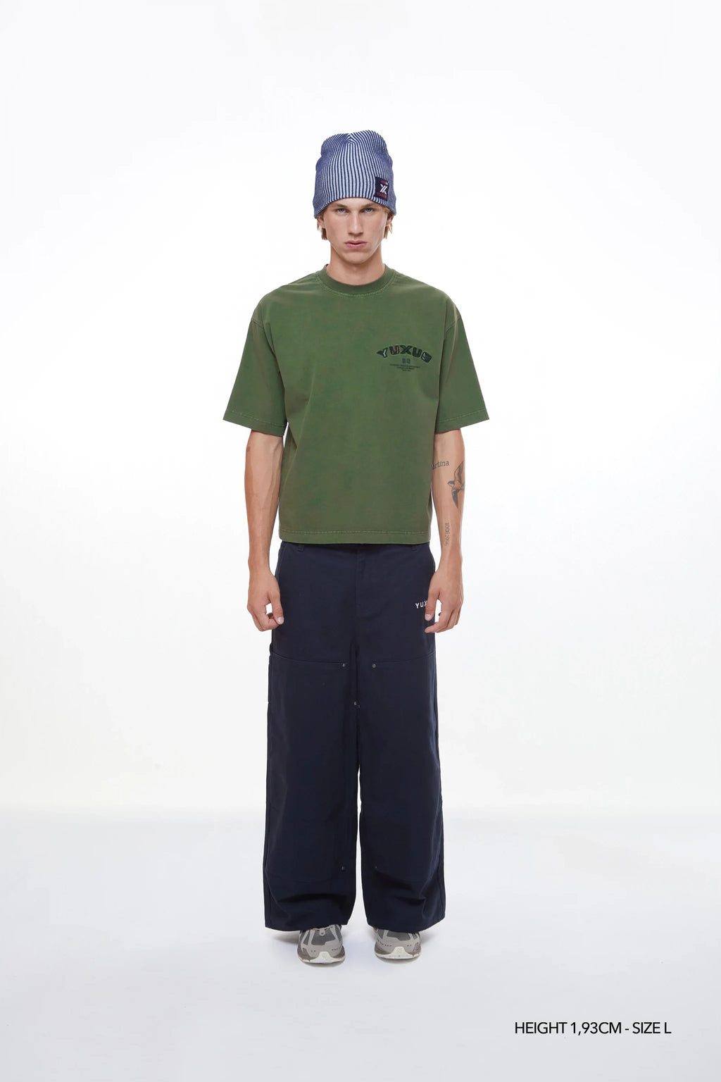 KELLY "HONGDAE" T-SHIRT