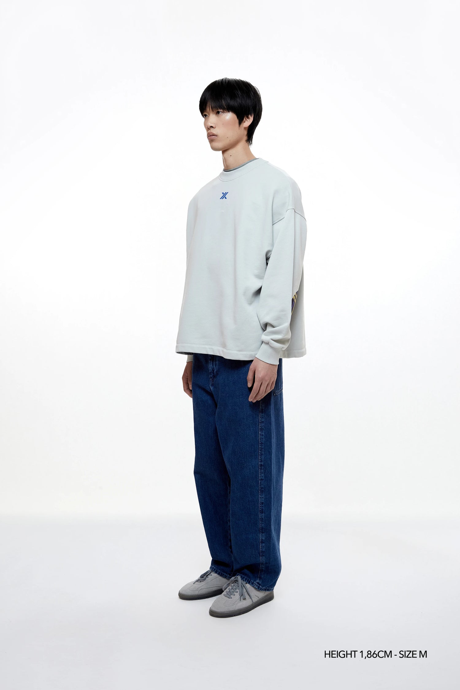 CRUMBLE "LE CLUB" CREWNECK