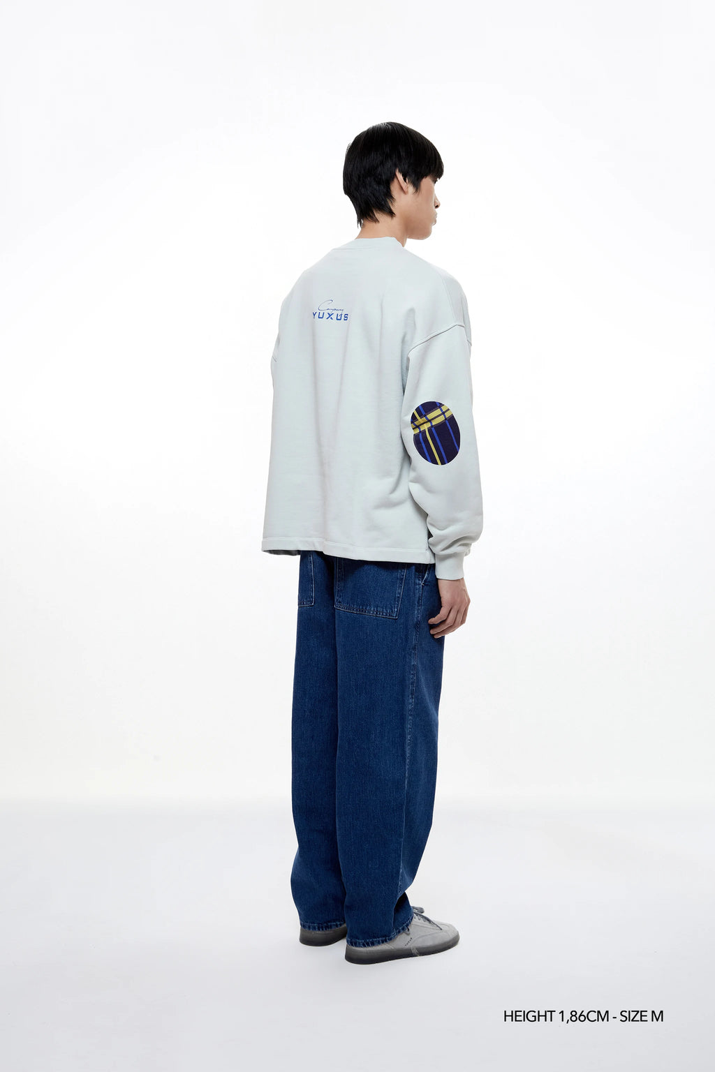 CRUMBLE "LE CLUB" CREWNECK