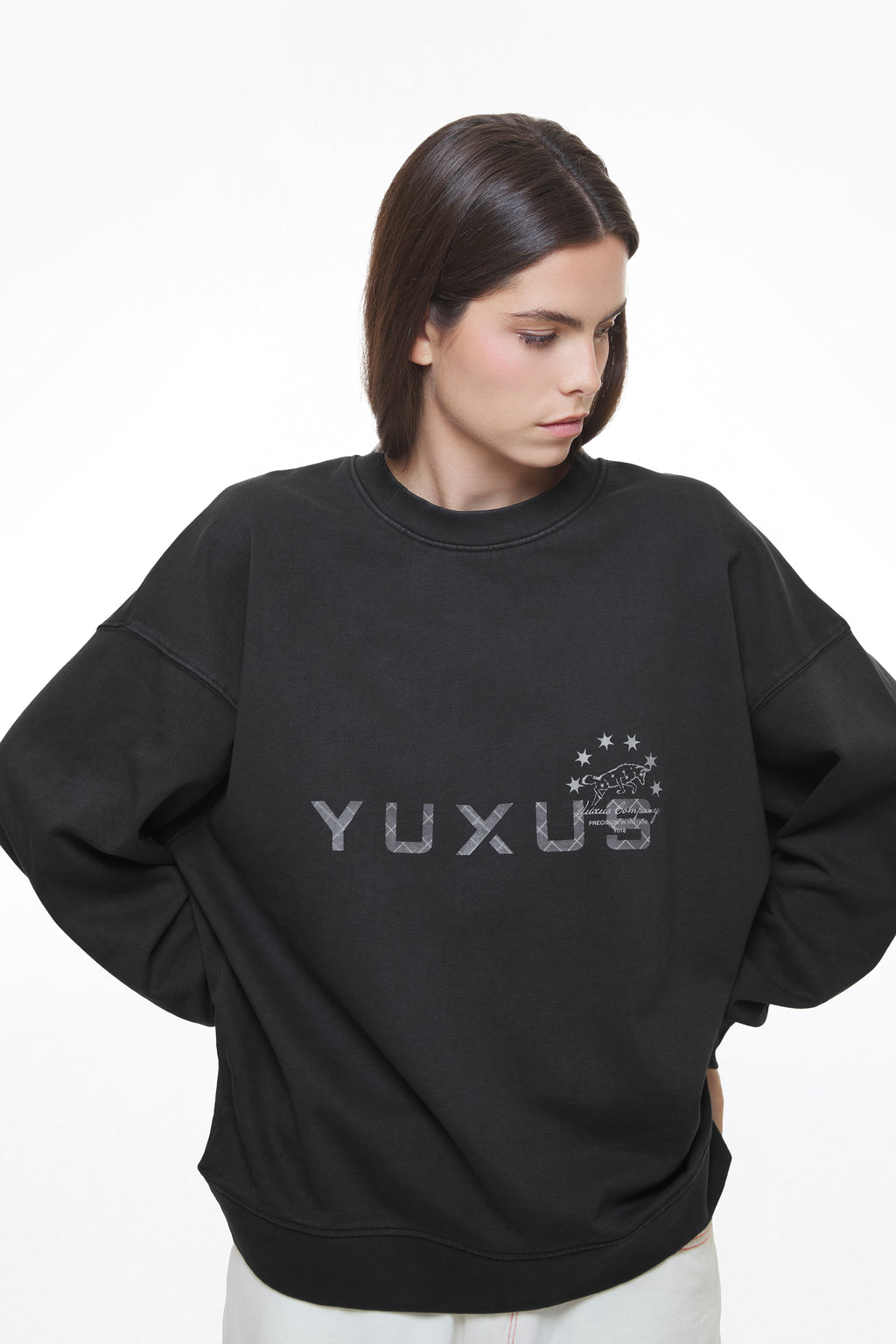 SALUTE "WINDY" CREWNECK