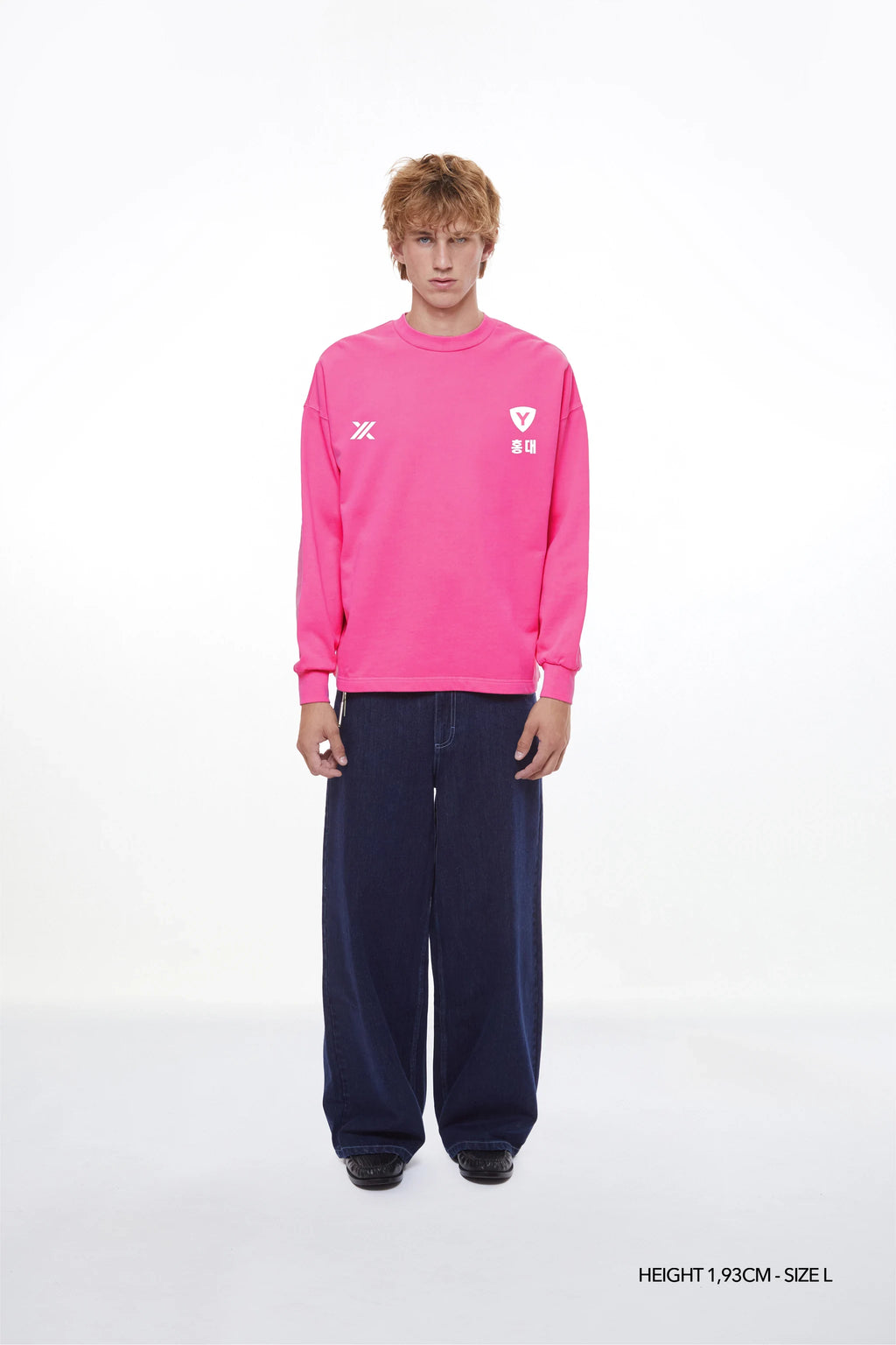 RUBER "HONGDAE" CREWNECK