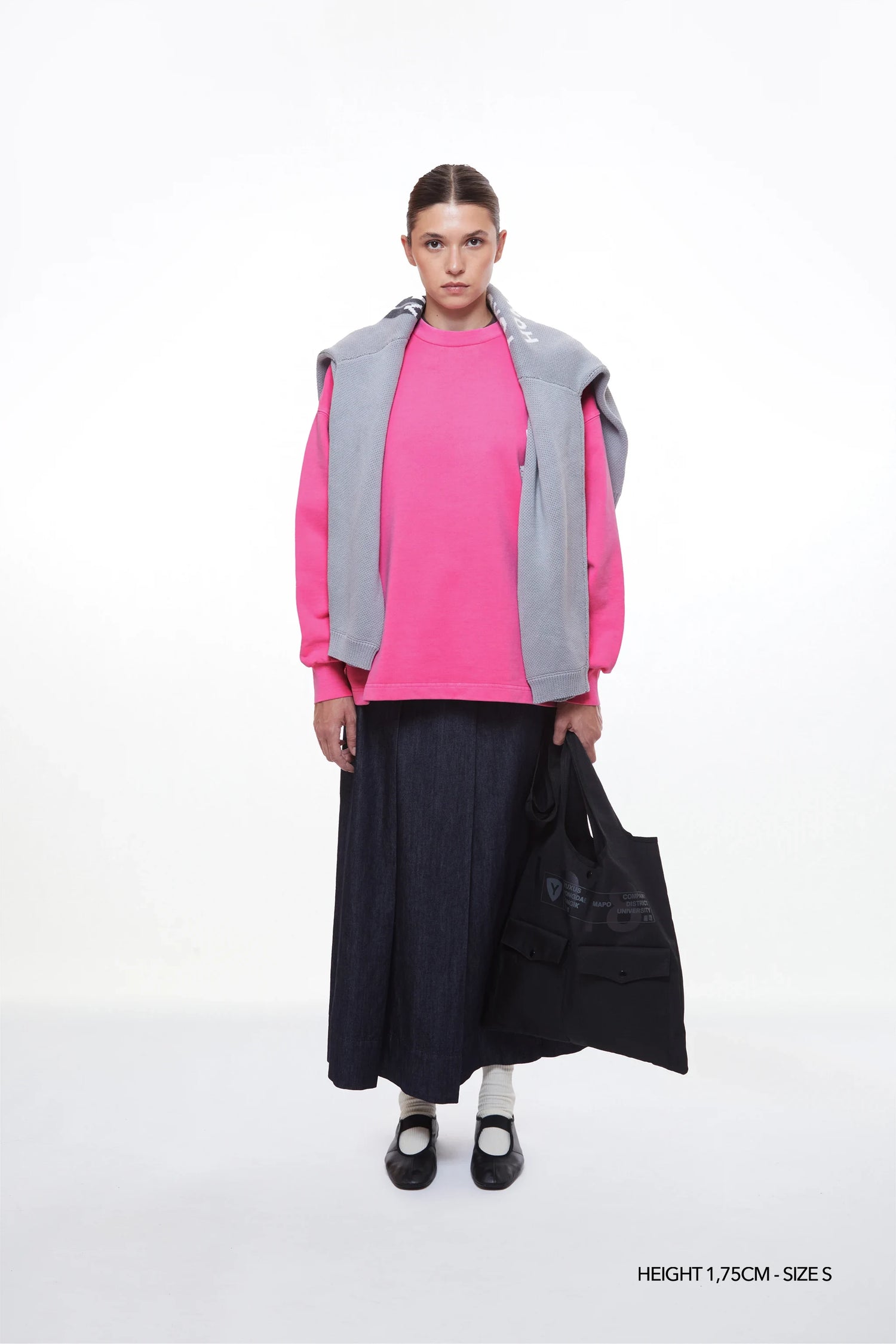 RUBER "HONGDAE" CREWNECK