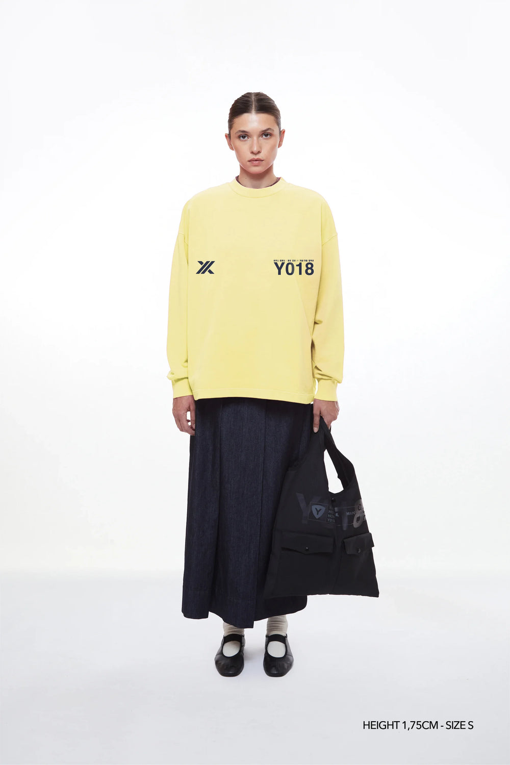 CANDLE "HONGDAE" CREWNECK