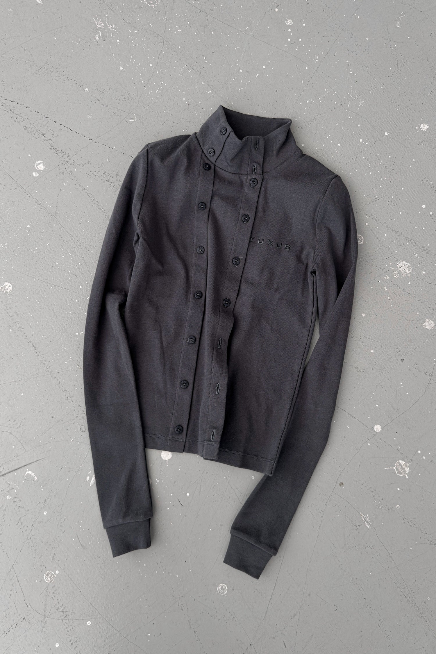 CORE LONGSLEEVE BLACK