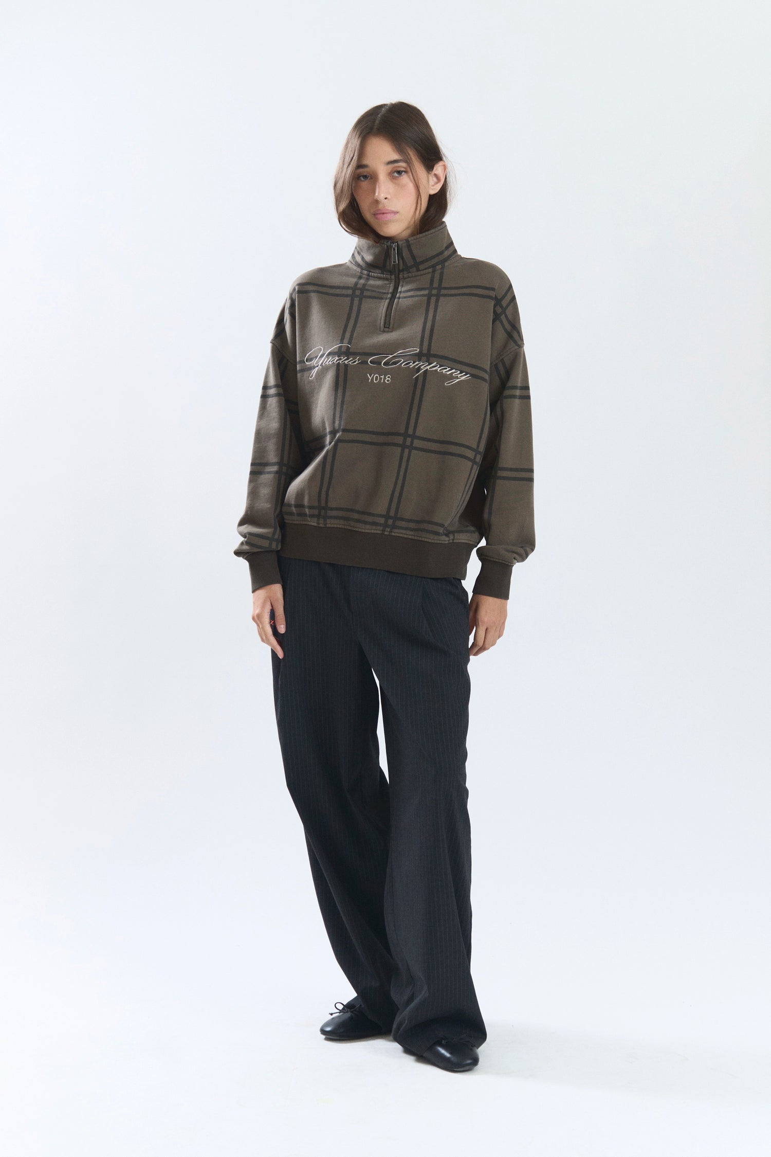 CLASP HALF ZIP BROWN
