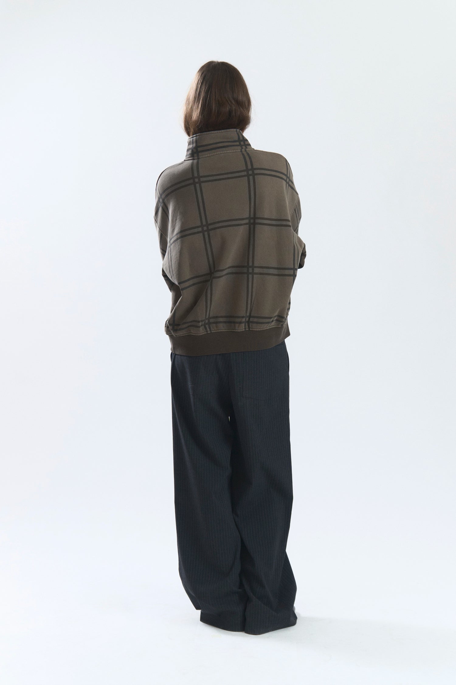 CLASP HALF ZIP BROWN