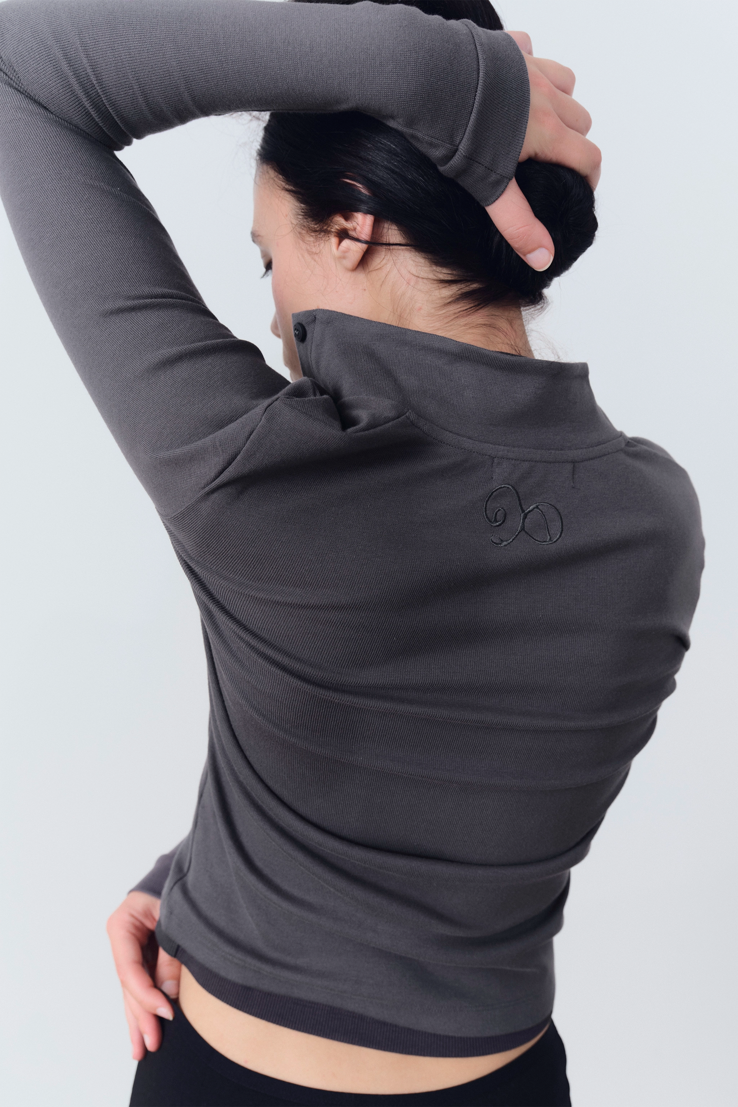 CORE LONGSLEEVE BLACK