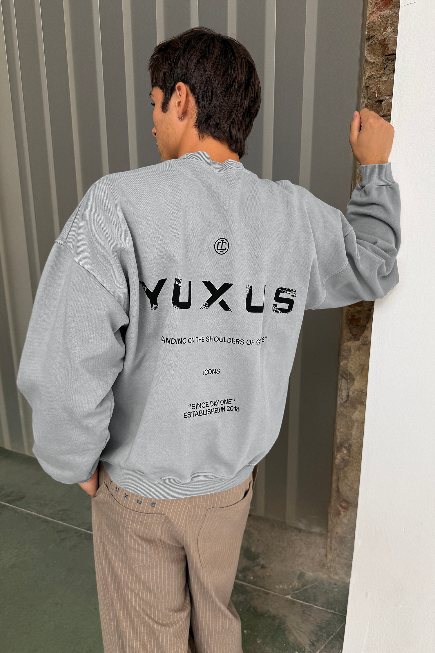 GLACIER "ICONS" CREWNECK