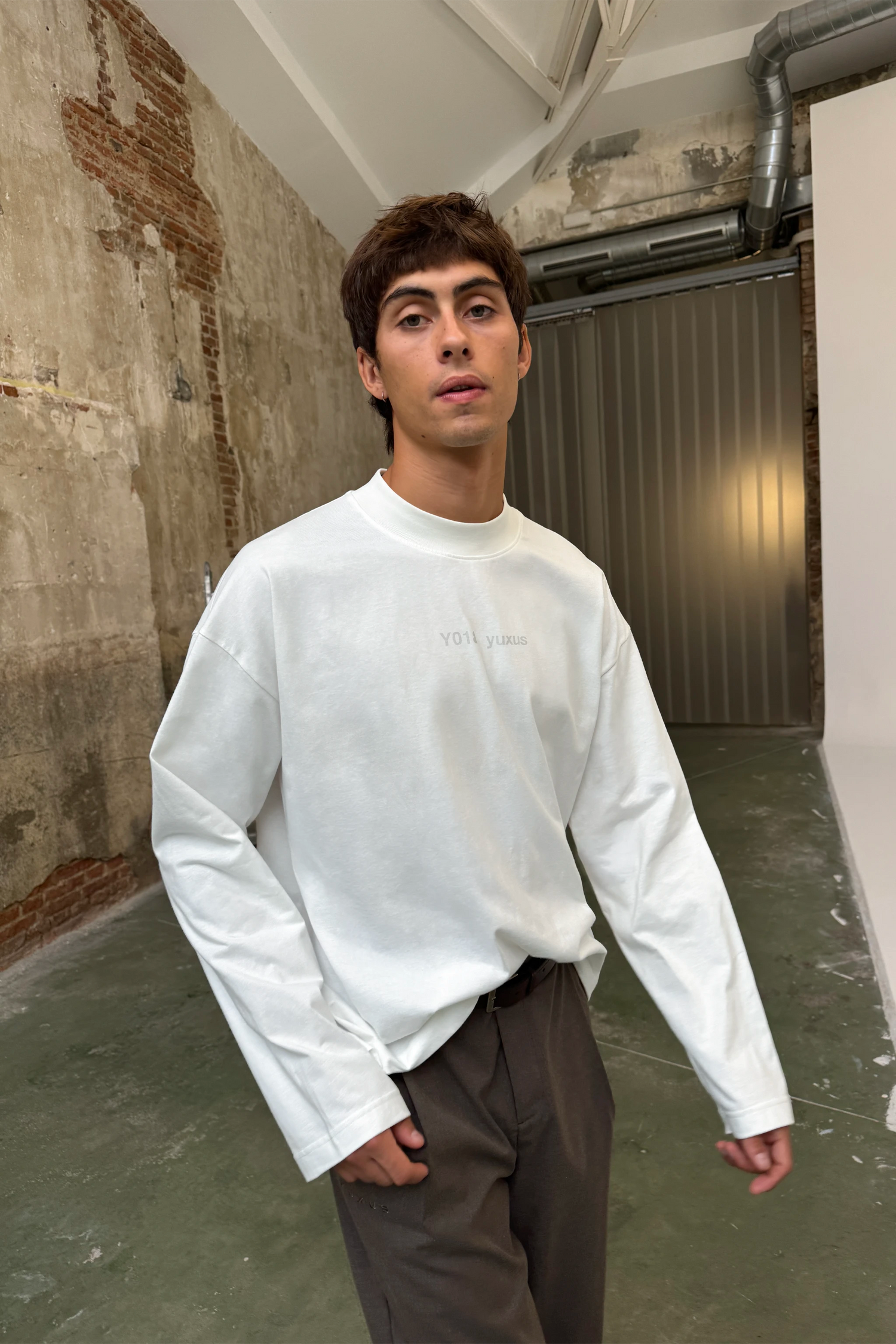 SURFACE "LOWERCASE" LONGSLEEVE WHITE