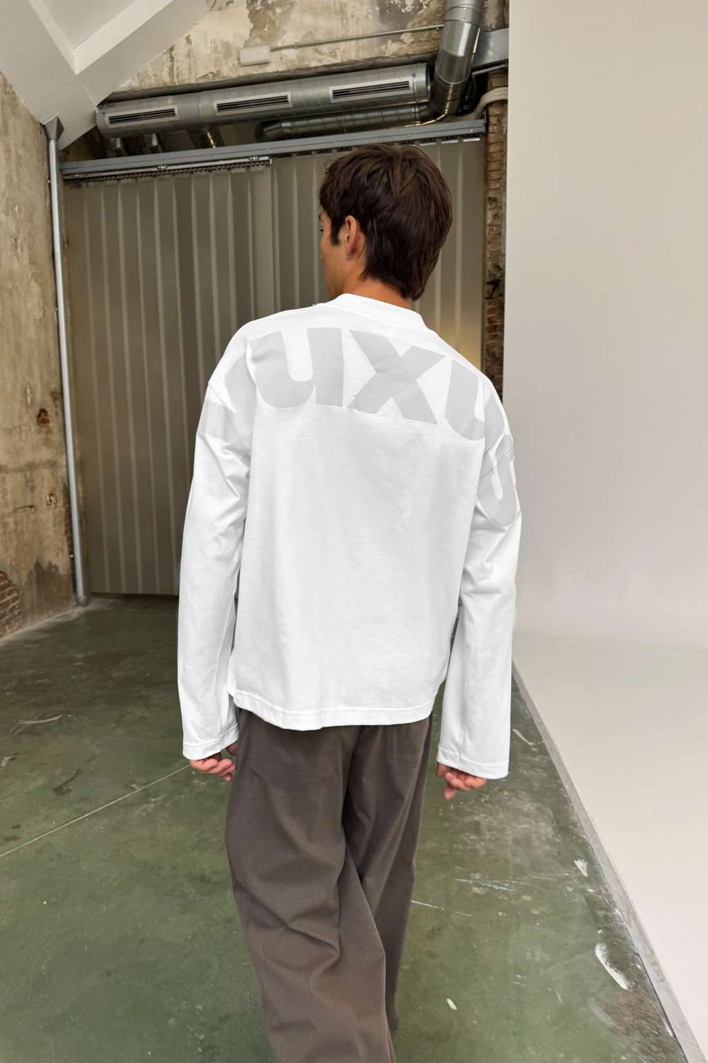 SURFACE "LOWERCASE" LONGSLEEVE WHITE