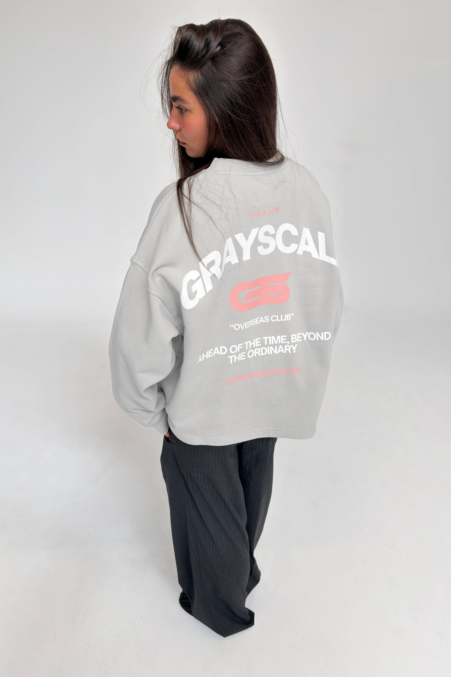 GOOSE "GRAYSCALE" CREWNECK