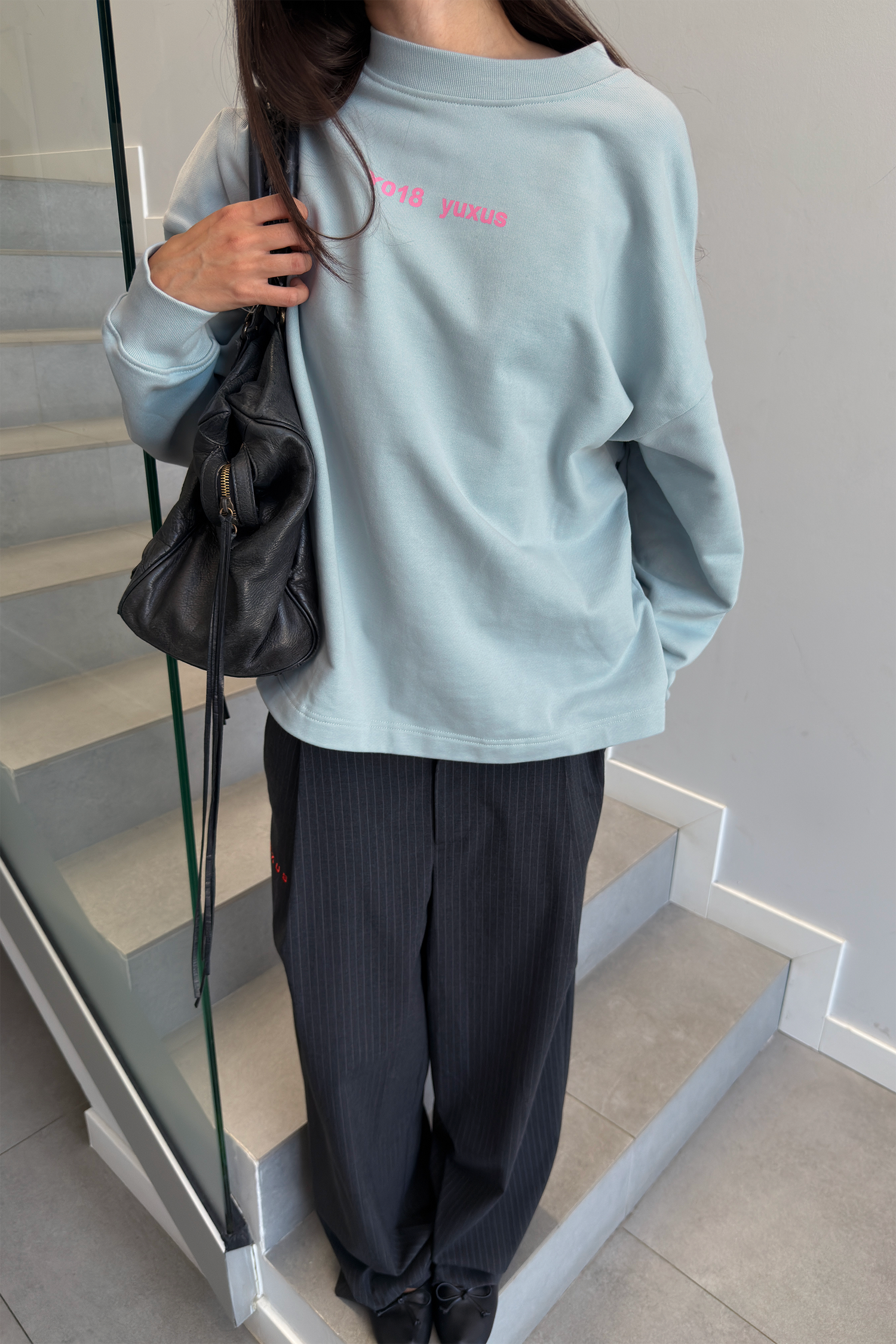 TANG "LOWERCASE" CREWNECK LIGHT BLUE
