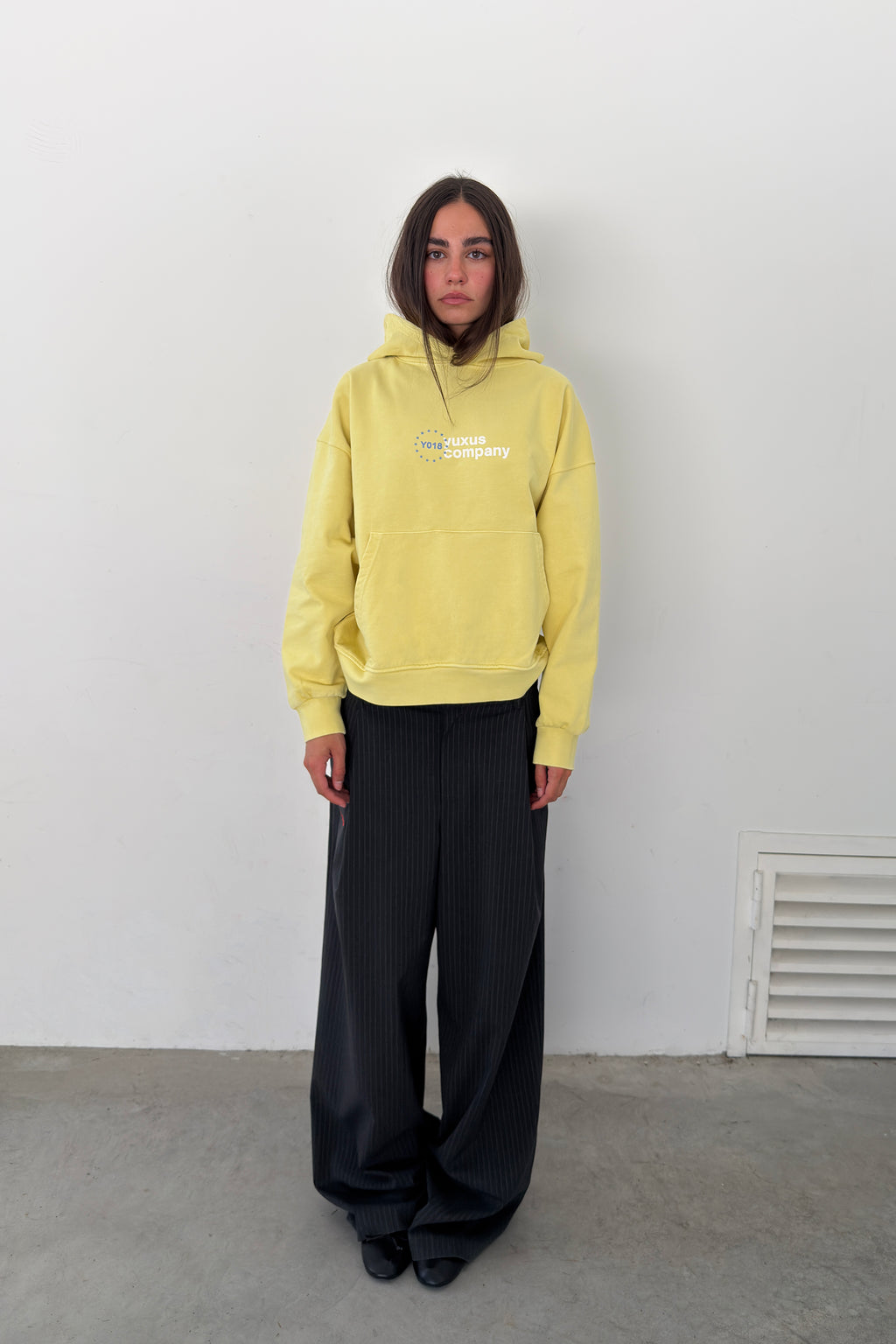 FLASH "LOWERCASE" HOODIE YELLOW