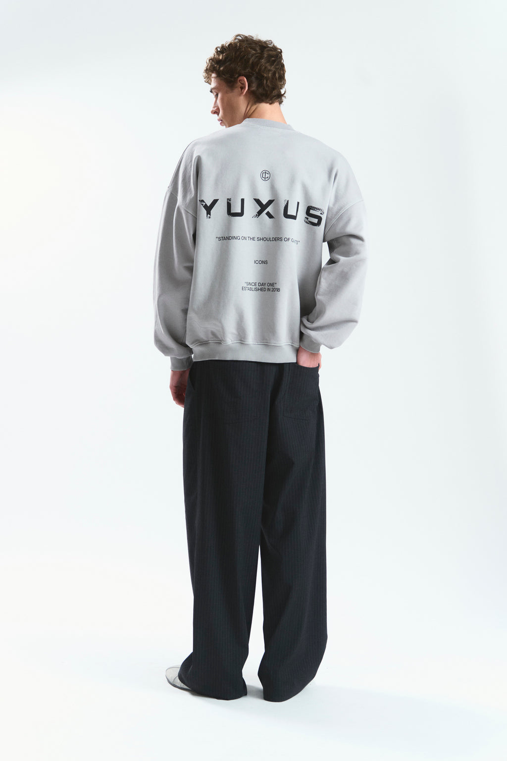 GLACIER "ICONS" CREWNECK