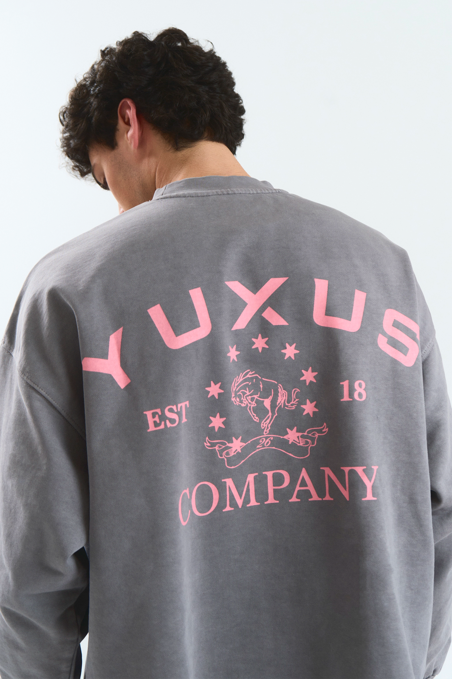 NYRA "SS26" CREWNECK