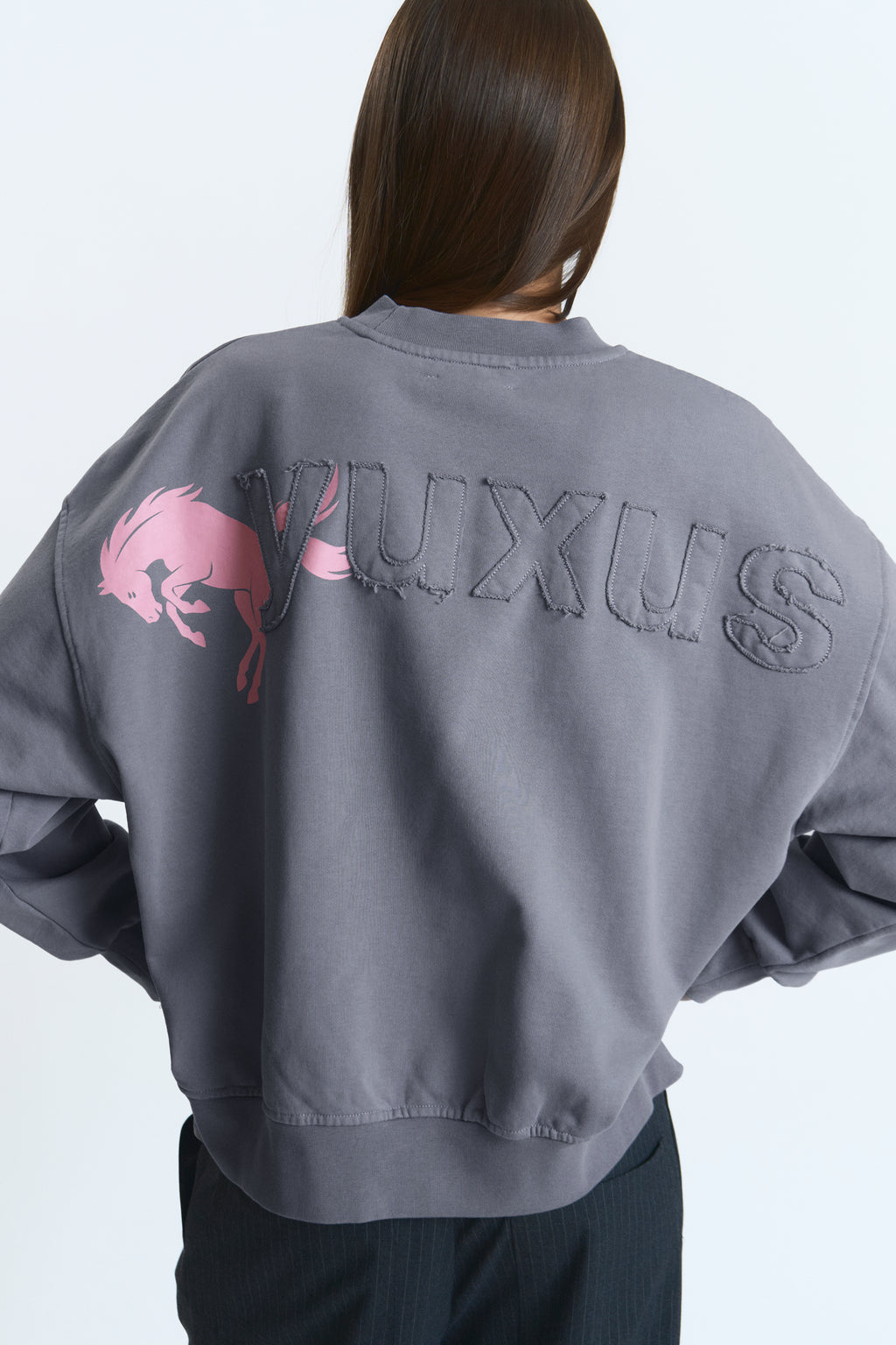 NEAT CREWNECK GREY