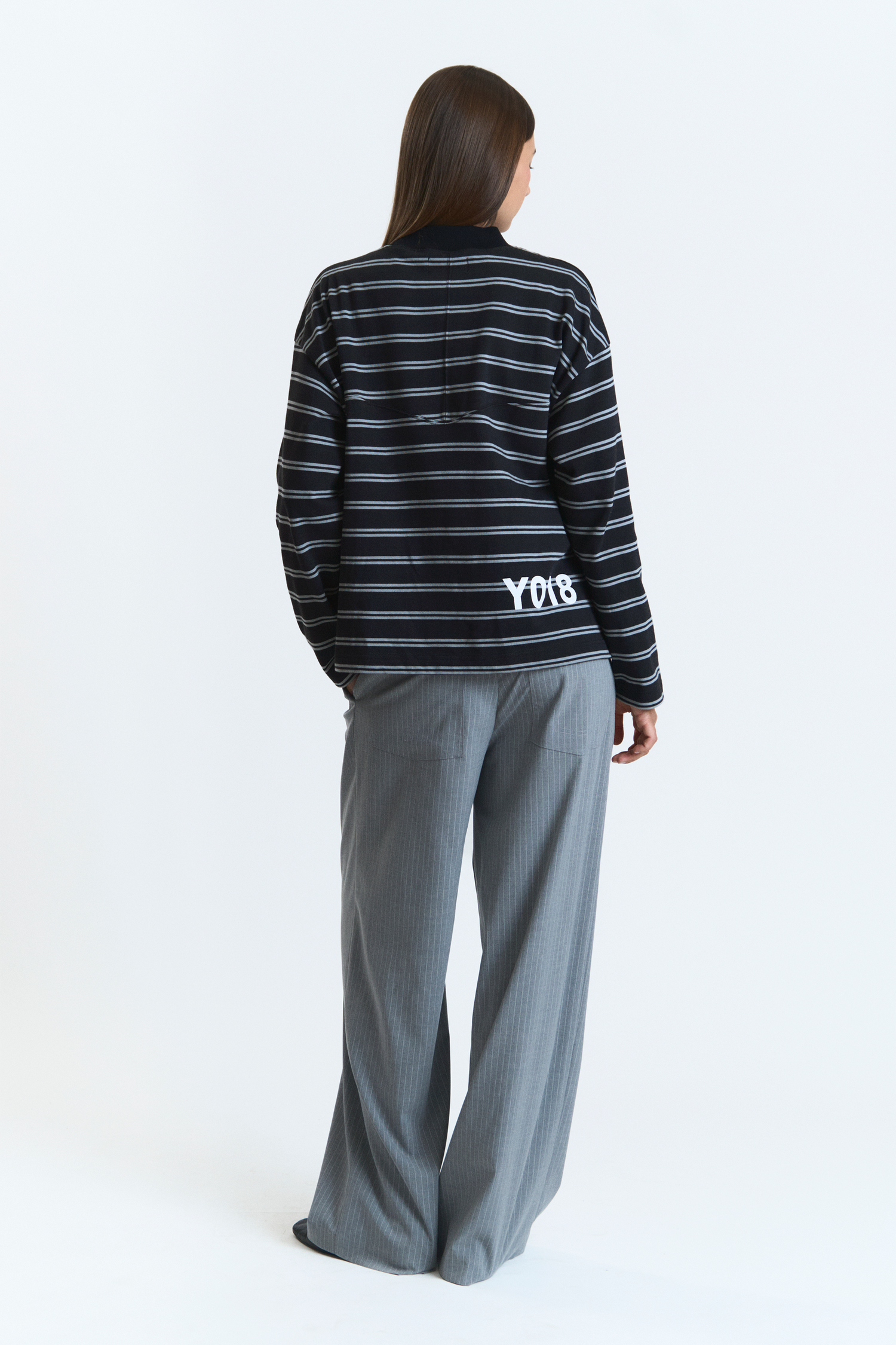 CRATER "HONGDAE" LONGSLEEVE BLACK