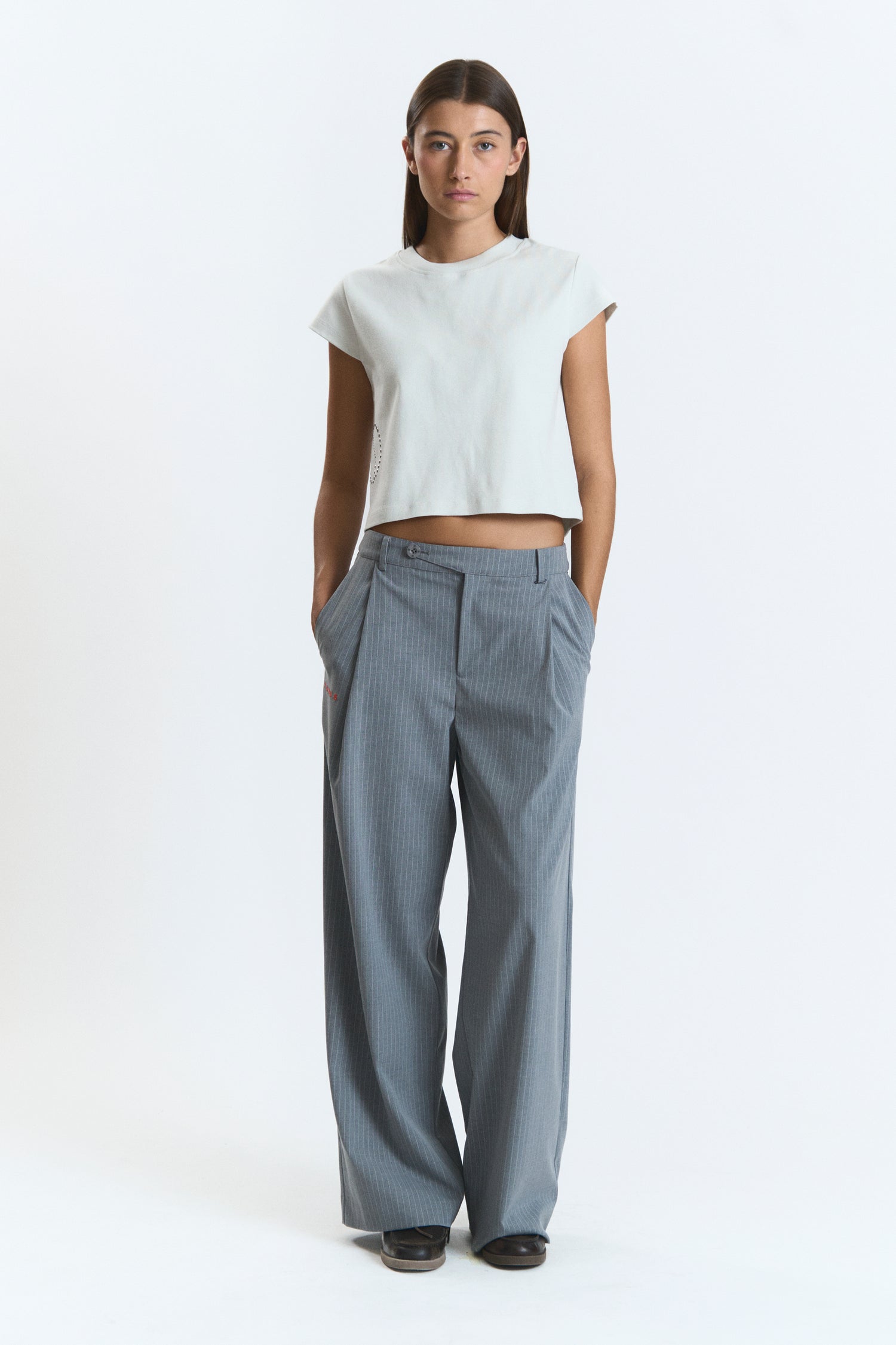 GLOW TOP LIGHT GREY