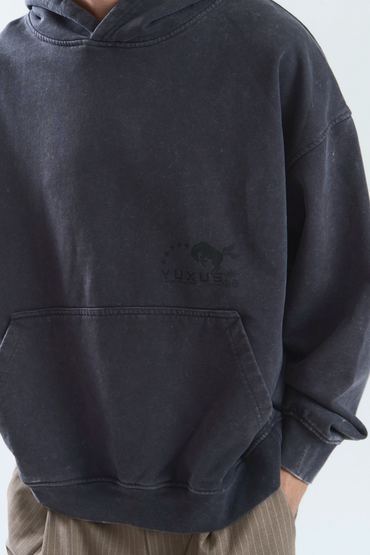 GUARD HOODIE DARK GREY