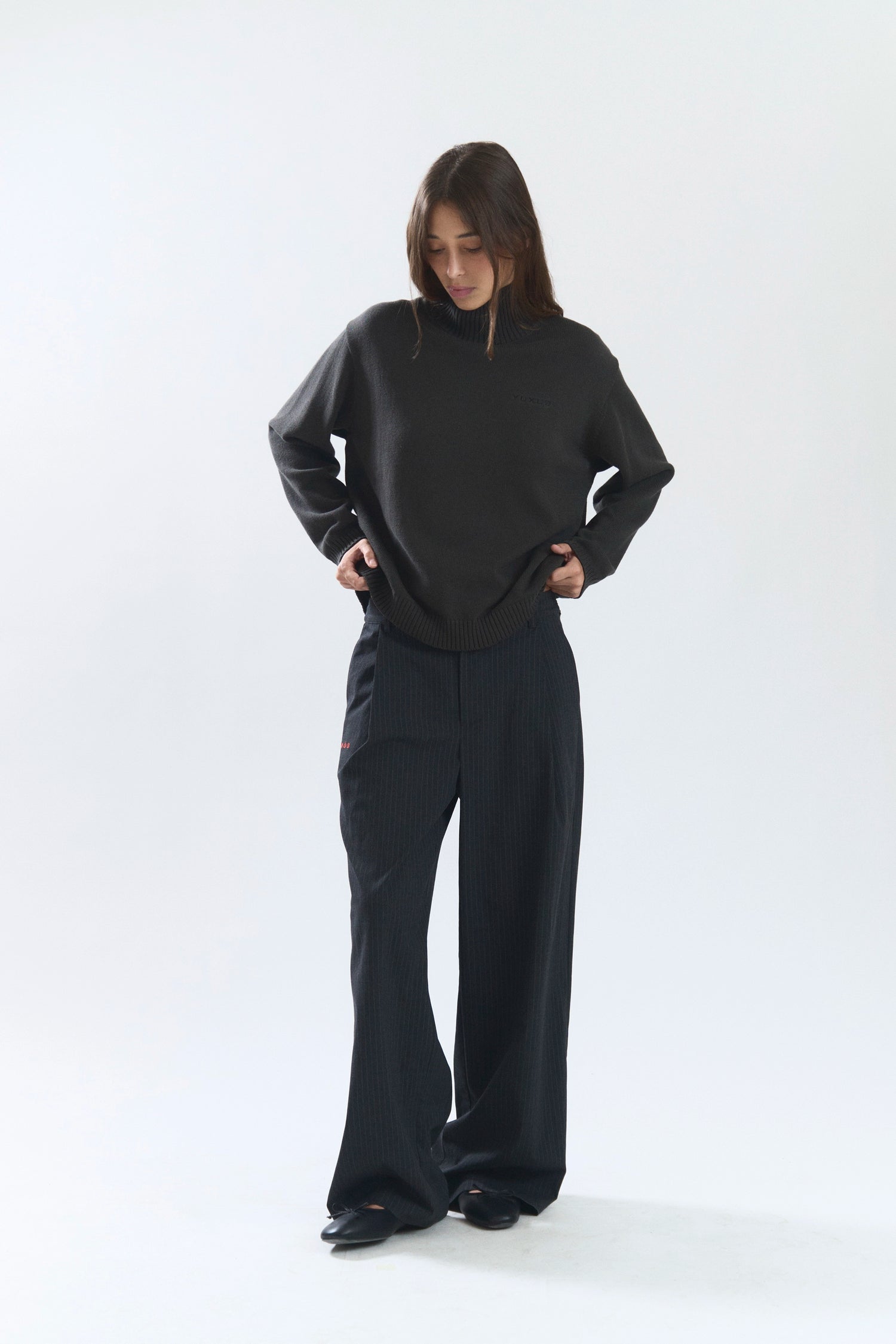 QUILT KNIT DARK GREY