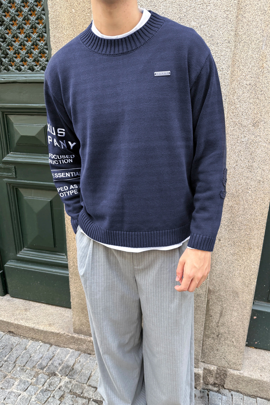 OFFSET KNITWEAR BLUE