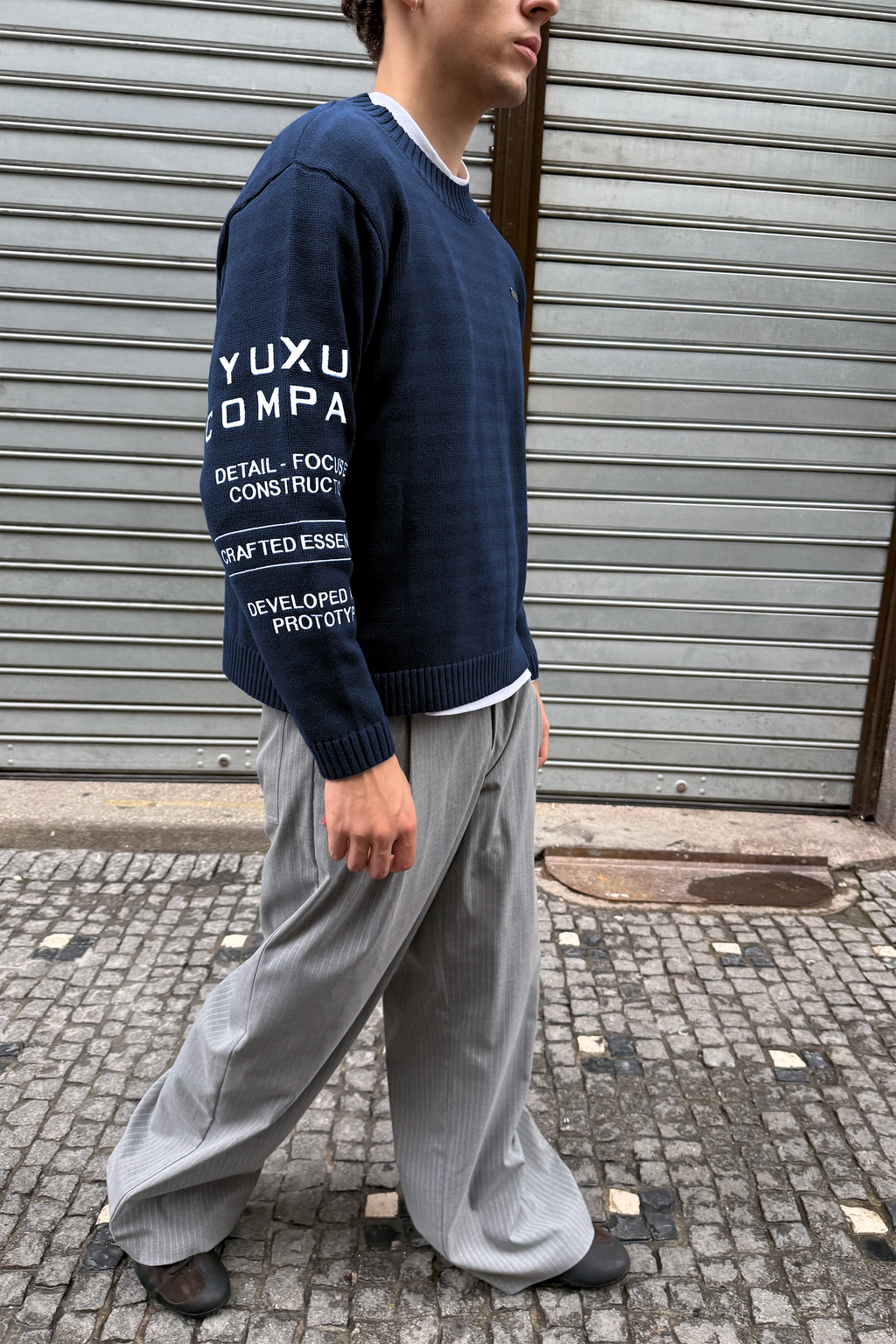 OFFSET KNITWEAR BLUE
