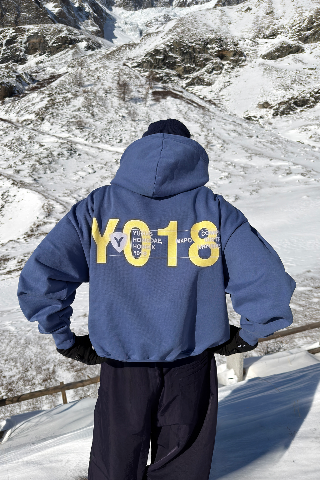 STATIC "HONGDAE" HOODIE