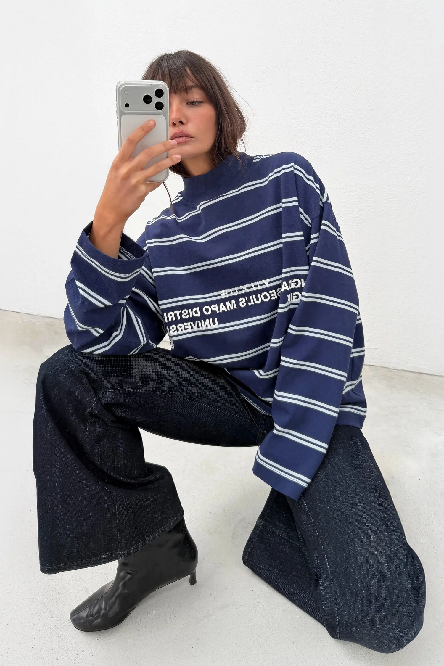 CRATER "HONGDAE" LONGSLEEVE