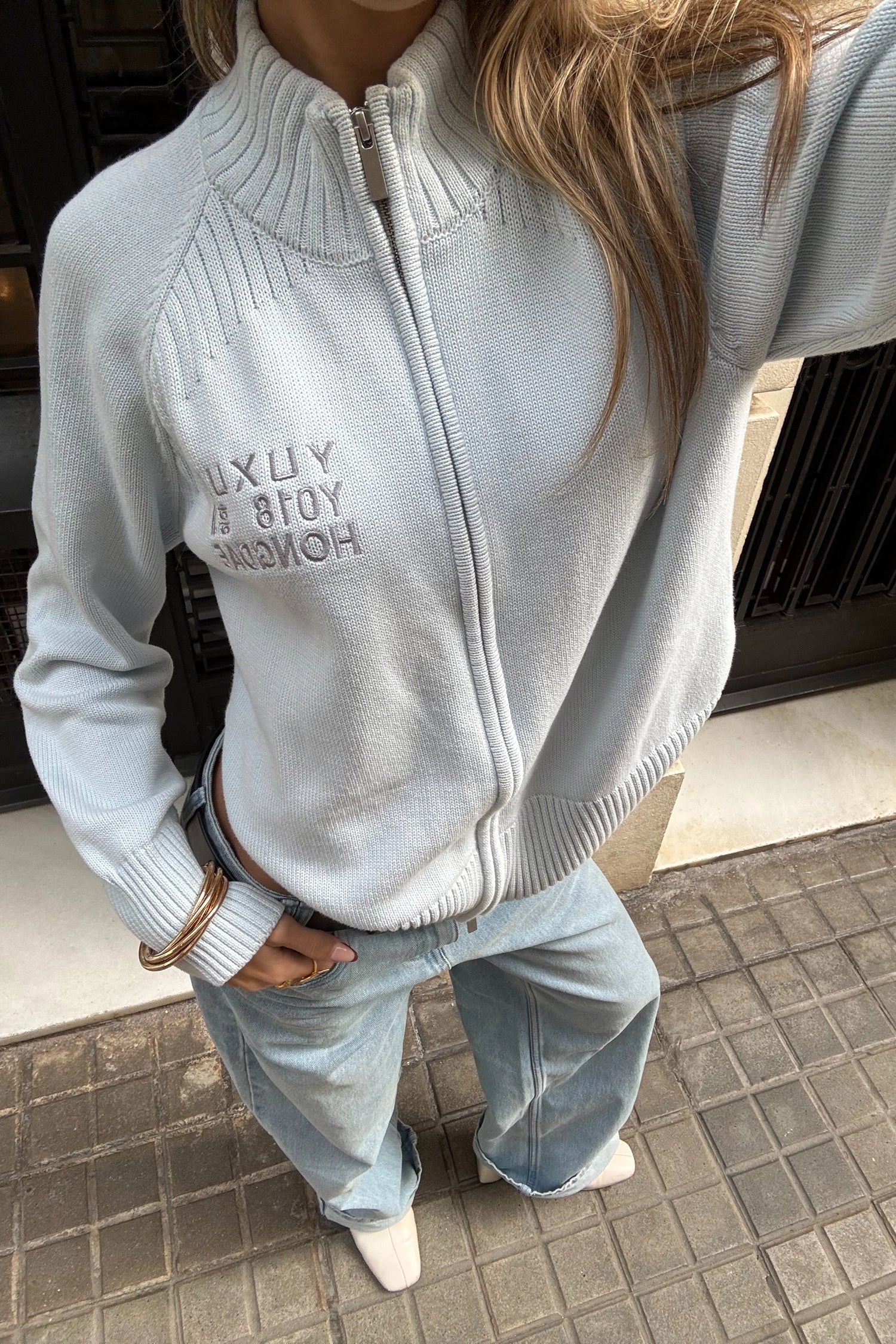 AURORA "HONGDAE" ZIP