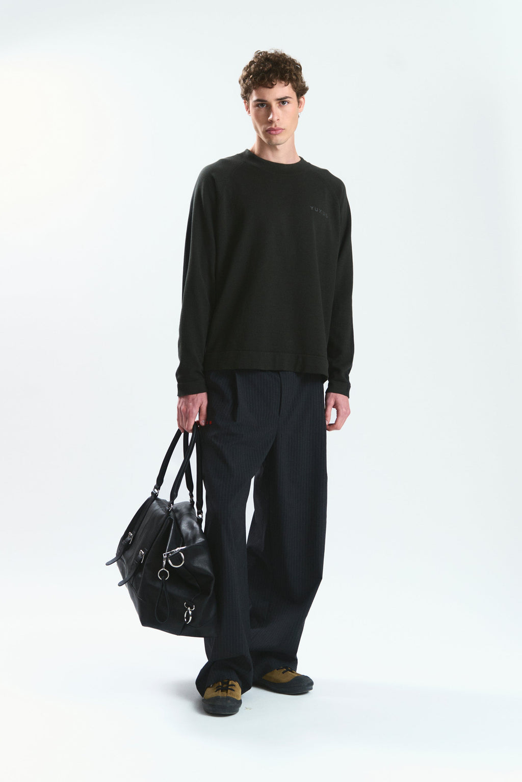 BLACK "VOYAGER" LEATHER BAG