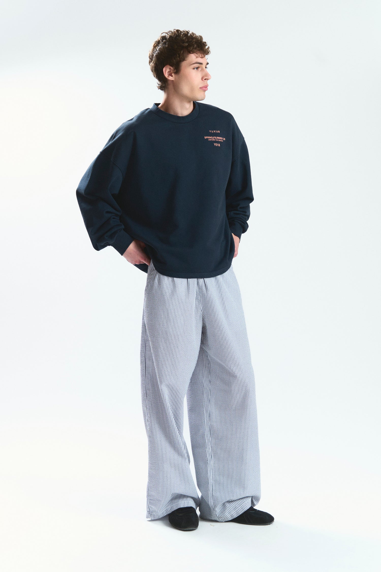 MISTREL "SS26" CREWNECK