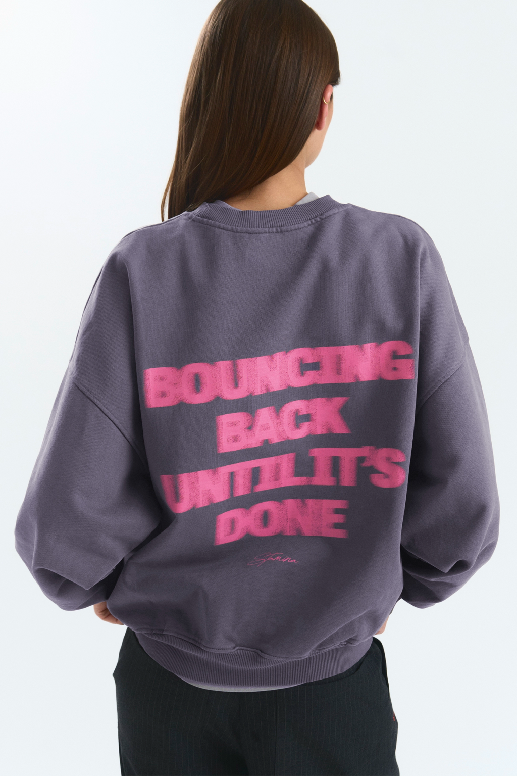 AREA "STAMINA" CREWNECK