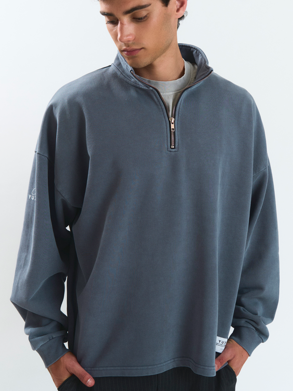 ZIPS & HALF-ZIPS – YUXUS
