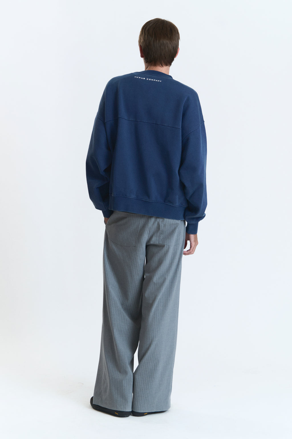 DISPLACED CREWNECK BLUE