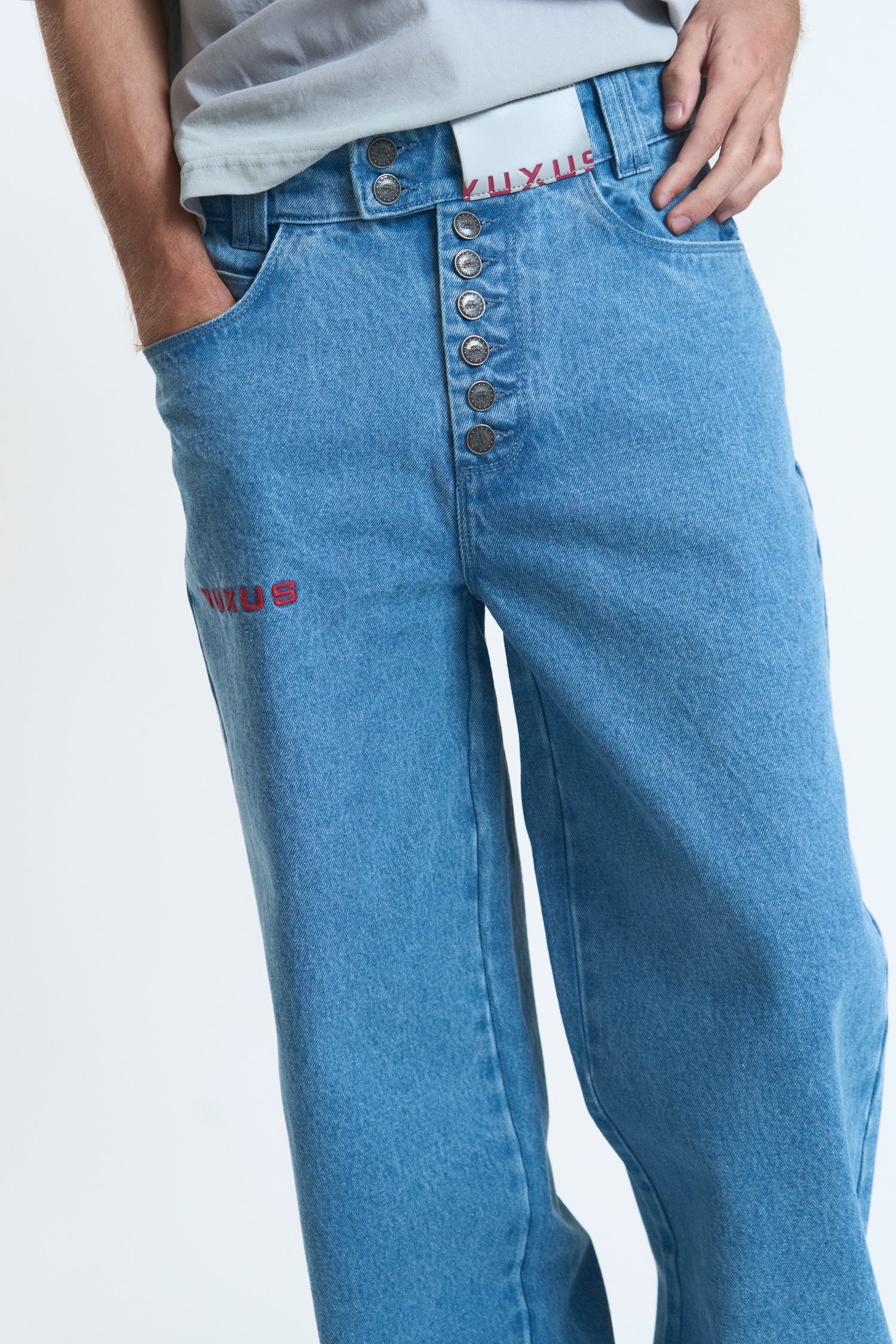 STAMP PANTS LIGHT DENIM