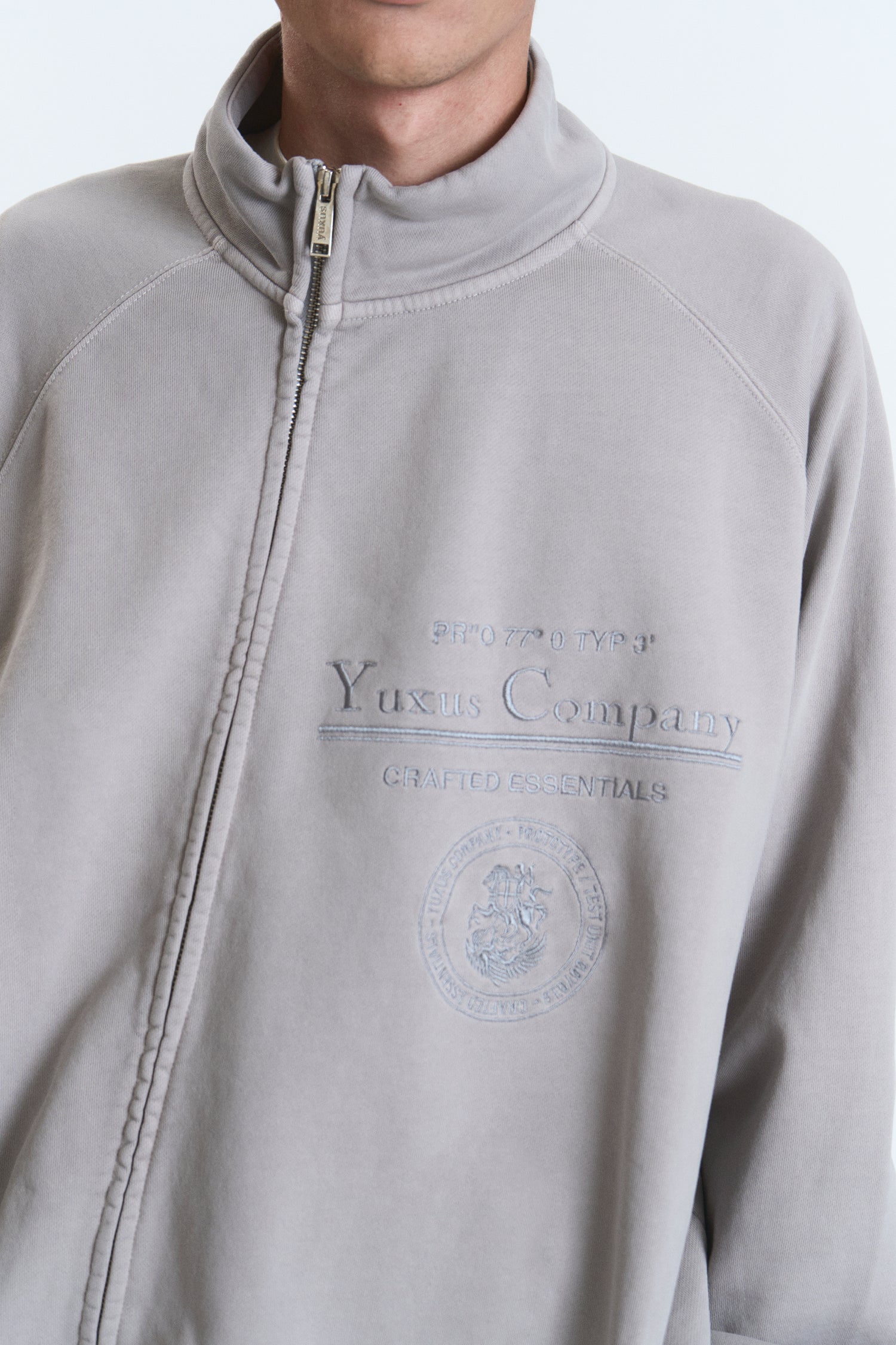 TILT ZIP CREWNECK GREY