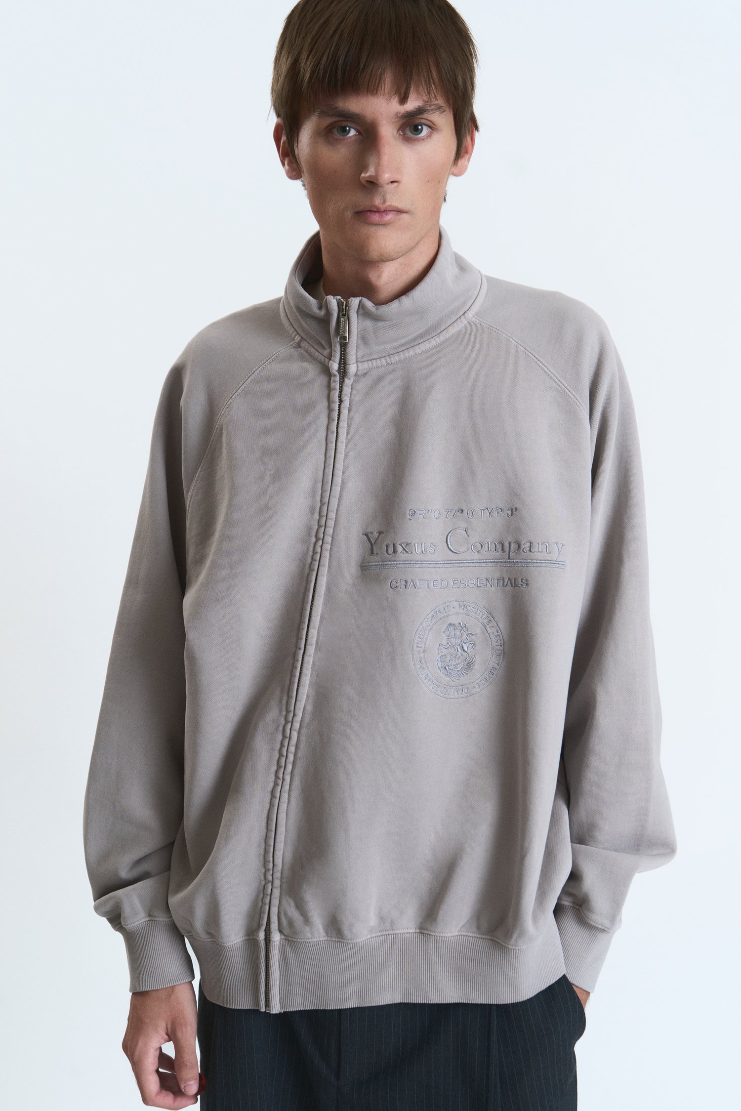 TILT ZIP CREWNECK GREY