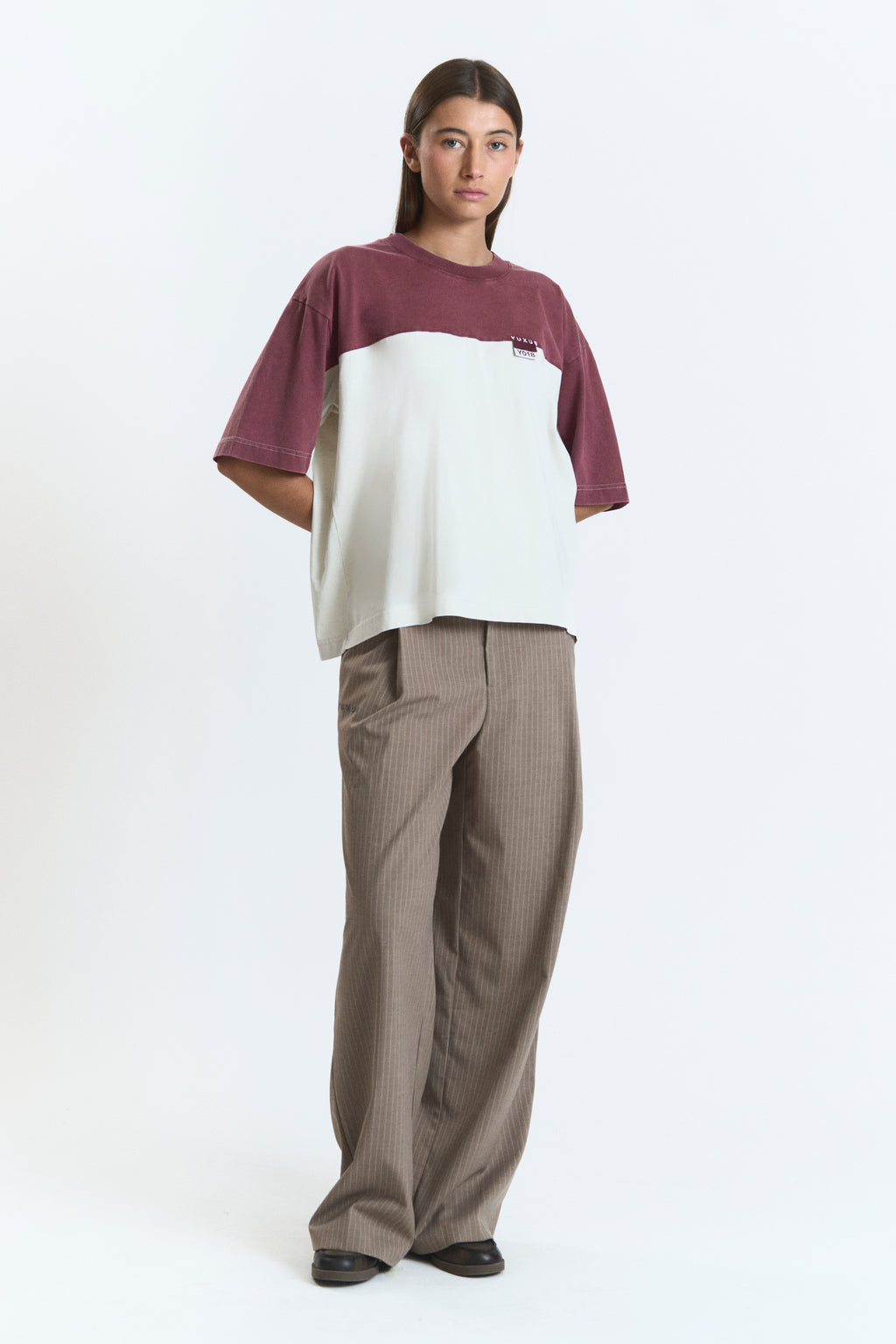 SPLIT TEE BURGUNDY