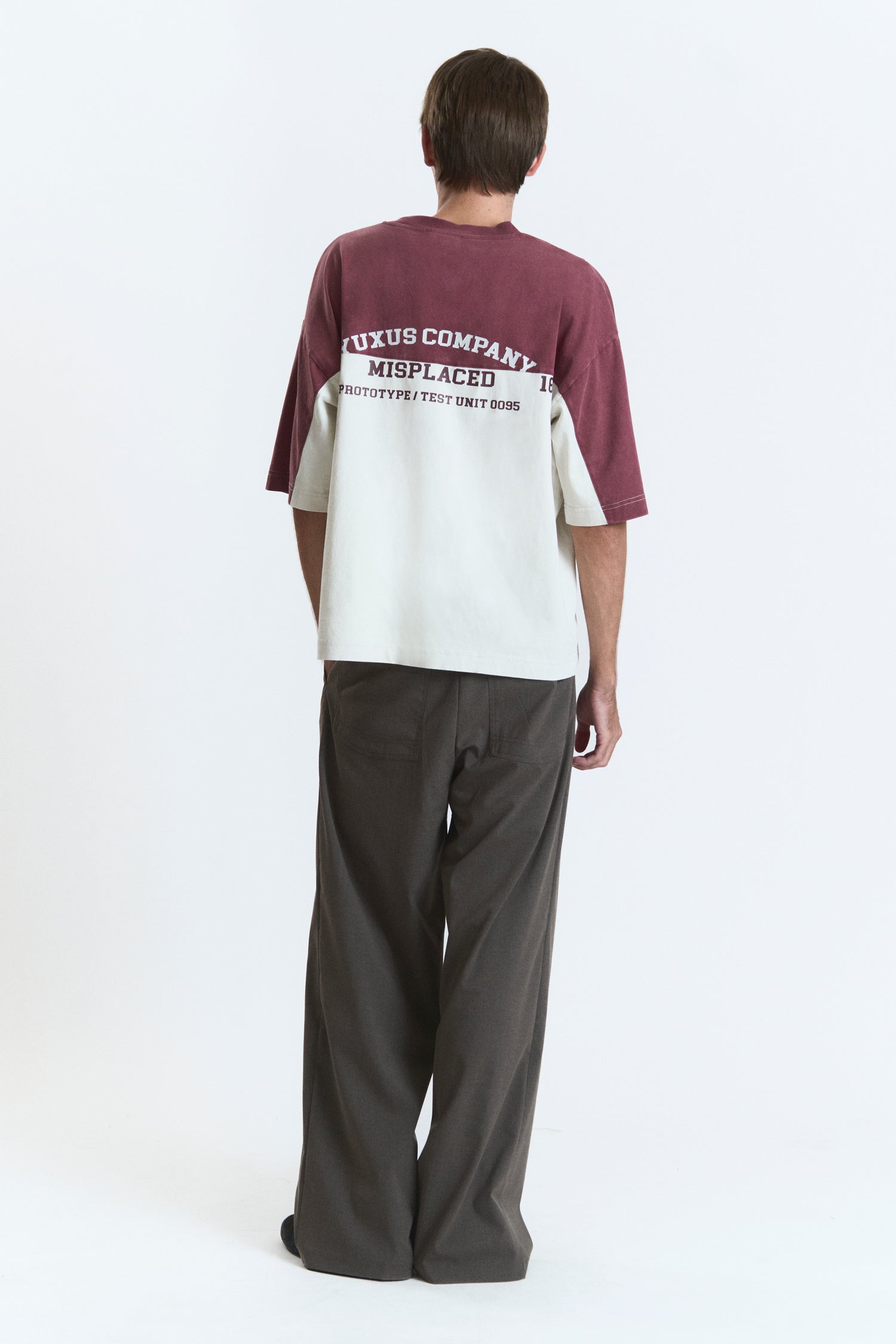 SPLIT TEE BURGUNDY