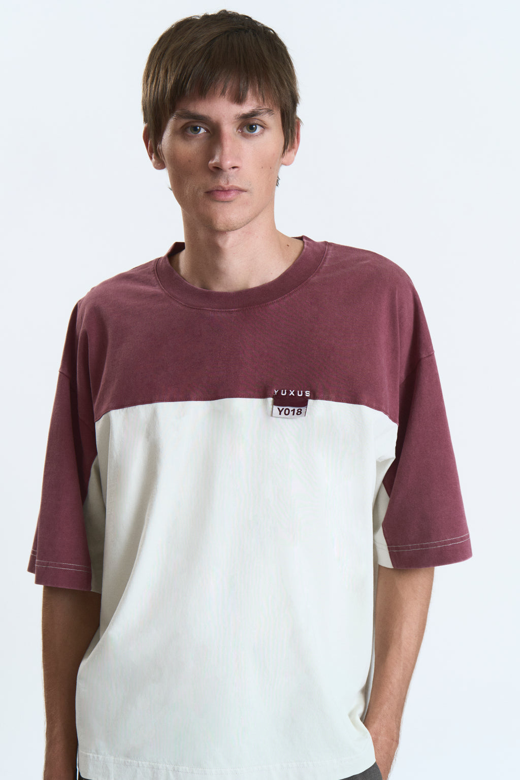 SPLIT TEE BURGUNDY