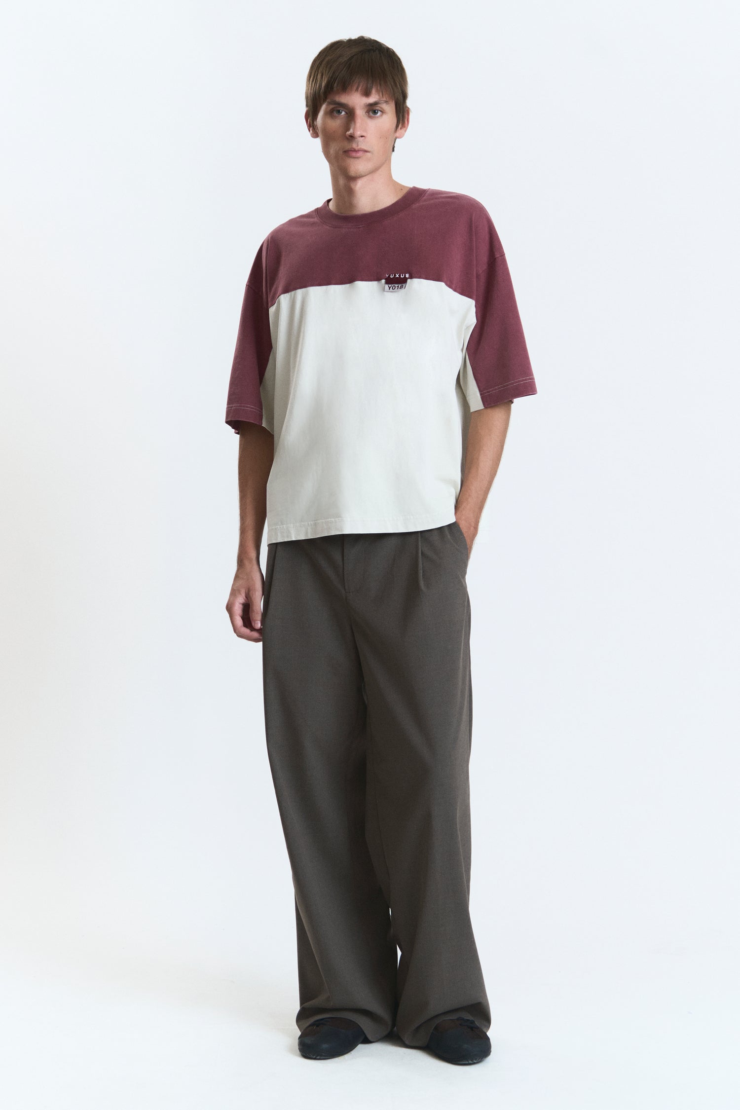 SPLIT TEE BURGUNDY