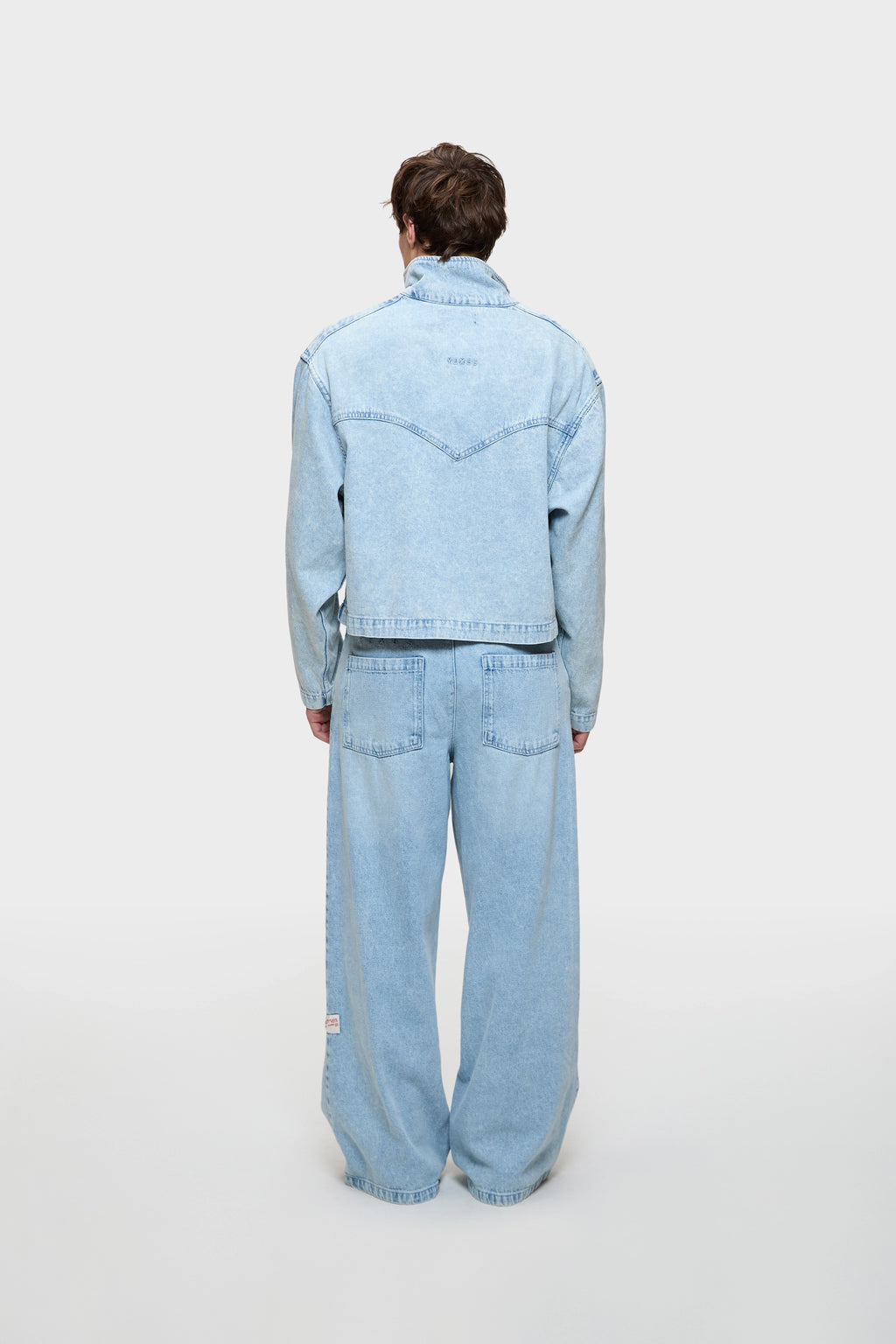 CELY "SS26" ZIP UP