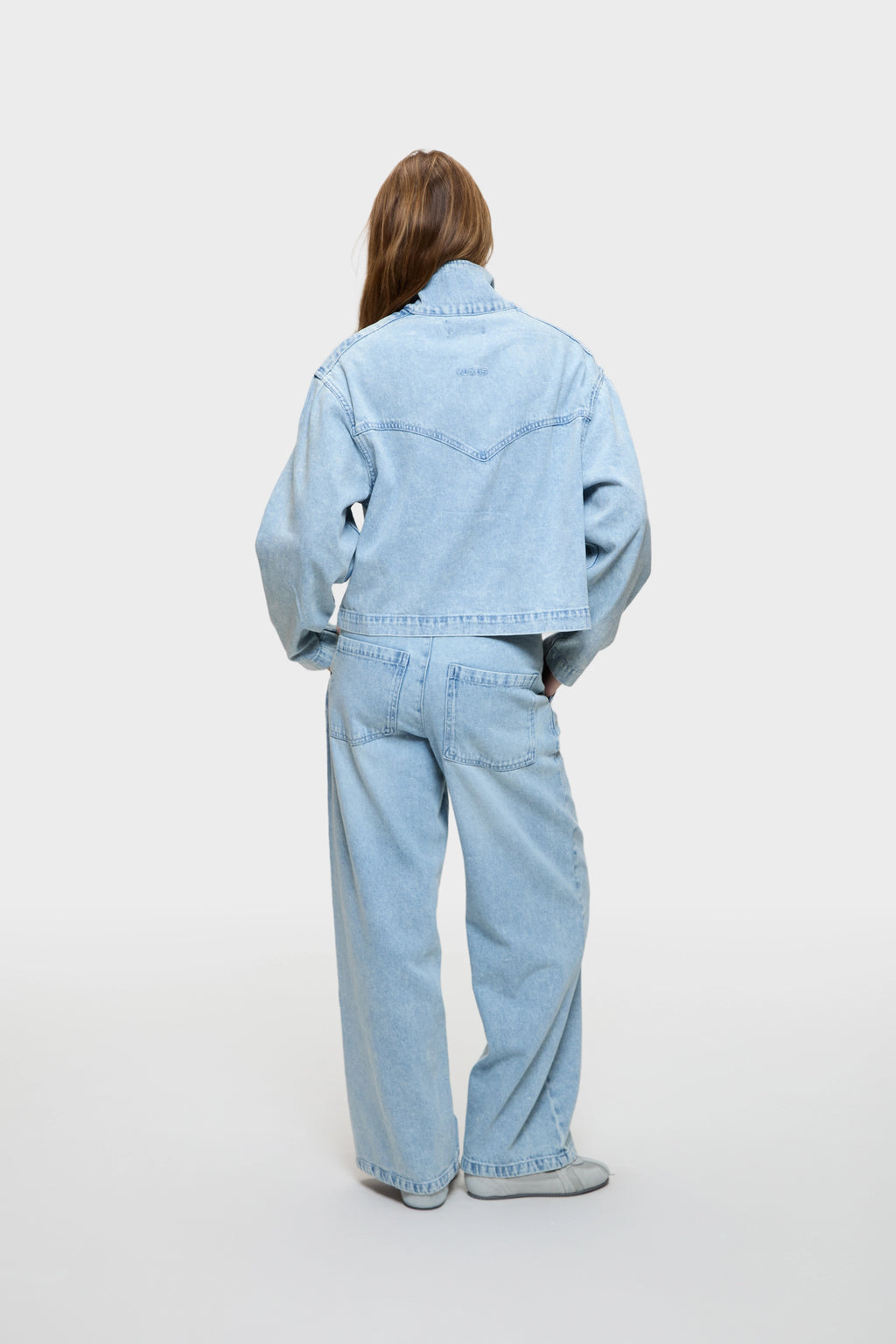 CELY "SS26" ZIP UP