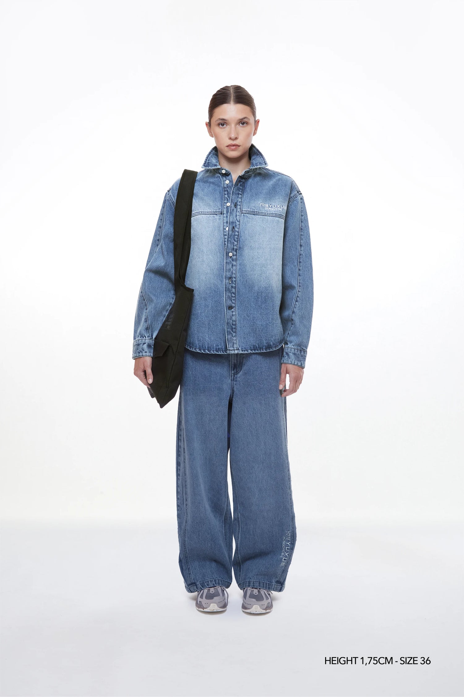 WASHED "HONGDAE" JEANS