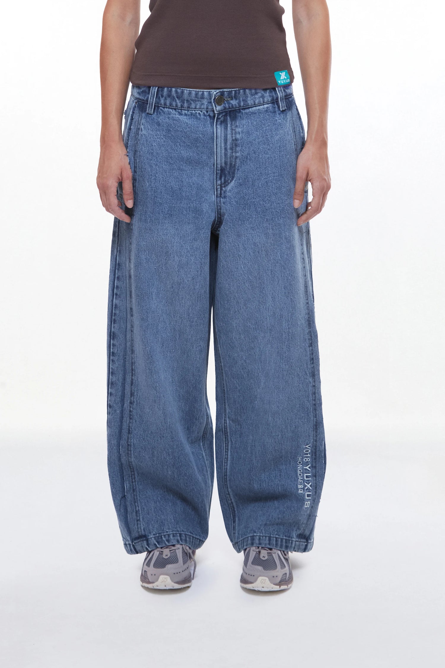 WASHED "HONGDAE" JEANS