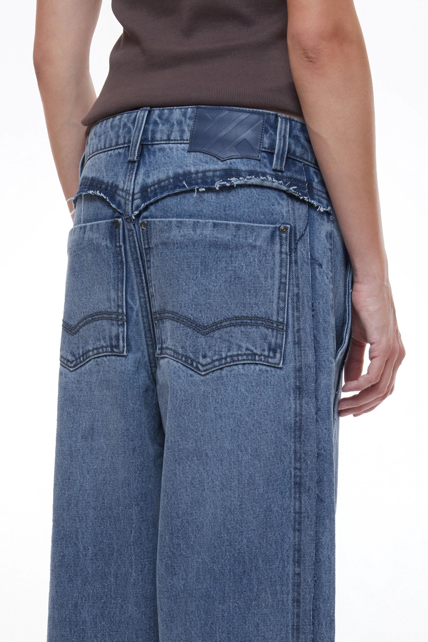 WASHED "HONGDAE" JEANS